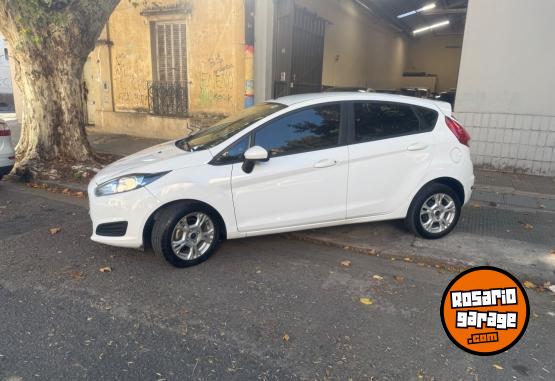 Autos - Ford Fiesta S 2017 Nafta 120000Km - En Venta