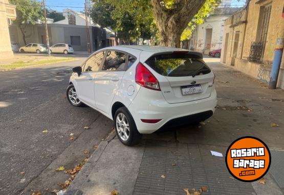 Autos - Ford Fiesta S 2017 Nafta 120000Km - En Venta