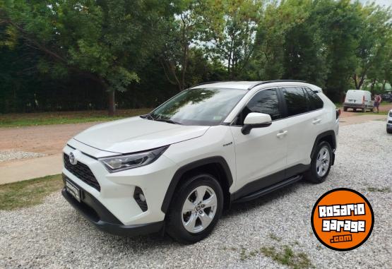 Camionetas - Toyota RAV4 HIBRIDA 2019 Electrico / Hibrido 90000Km - En Venta