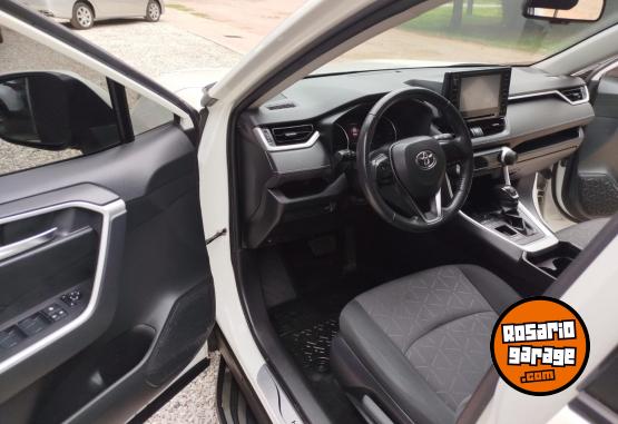 Camionetas - Toyota RAV4 HIBRIDA 2019 Electrico / Hibrido 90000Km - En Venta