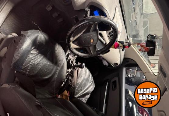 Autos - Chevrolet Spin 2016 GNC 150000Km - En Venta