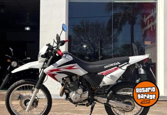 Motos - Honda XR250 TORNADO 2023 Nafta 12700Km - En Venta