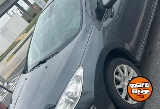 Autos - Peugeot 308 2014 Nafta 160000Km - En Venta