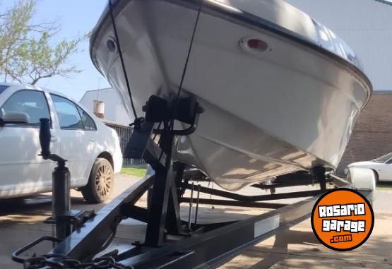 Embarcaciones - Lancha,motor y trailer - En Venta