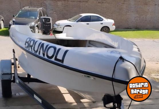 Embarcaciones - Lancha,motor y trailer - En Venta