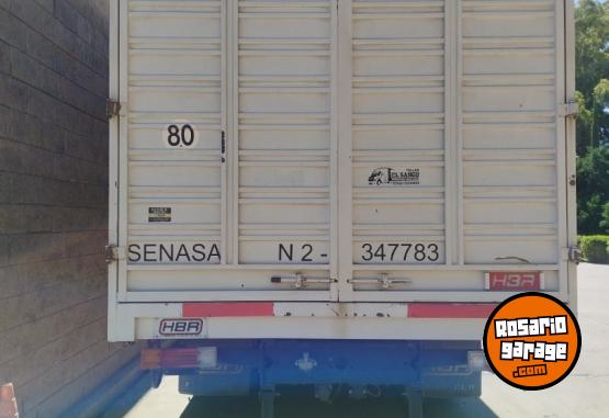 Camiones y Grúas - VENDO CARROCERIA PARA BALANCIN - En Venta