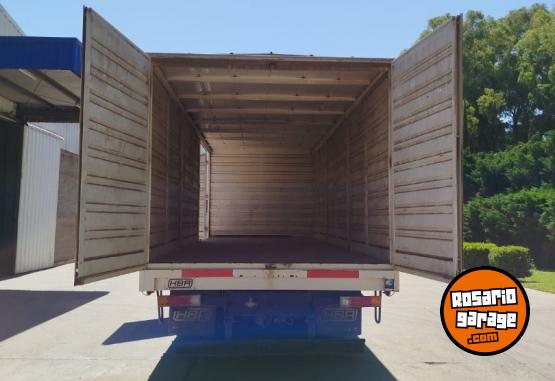 Camiones y Grúas - VENDO CARROCERIA PARA BALANCIN - En Venta