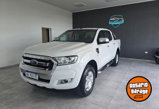 Camionetas - Ford Ranger xlt 4x2 2017 Diesel 153000Km - En Venta