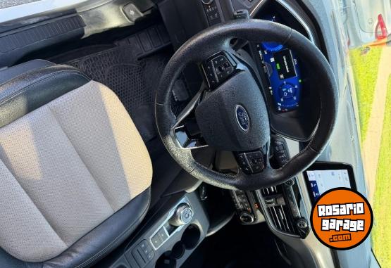 Autos - Ford KUGA 2.5 NAFTA/HIBRIDO 2022 Nafta 81000Km - En Venta