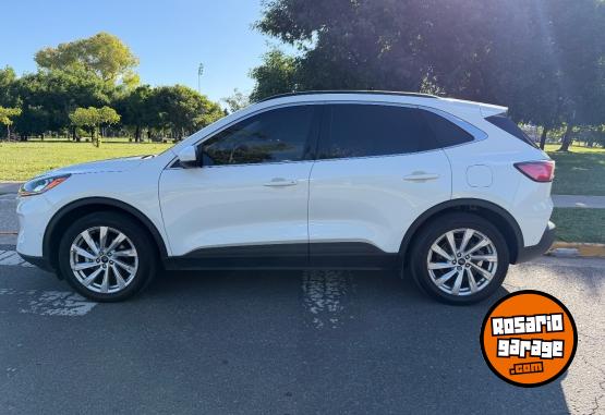 Autos - Ford KUGA 2.5 NAFTA/HIBRIDO 2022 Nafta 81000Km - En Venta