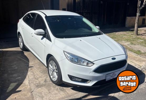Autos - Ford Focus 2016 Nafta 145000Km - En Venta