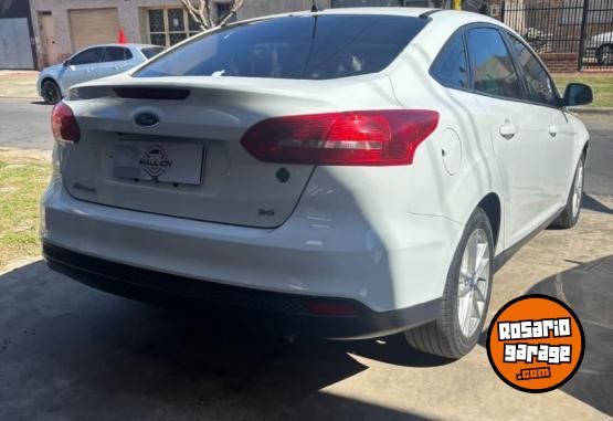 Autos - Ford Focus 2016 Nafta 145000Km - En Venta