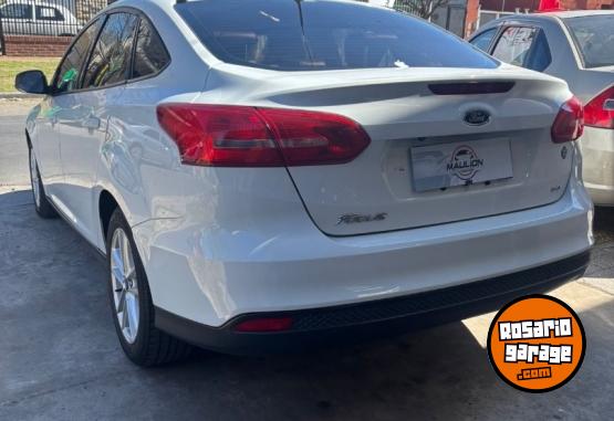Autos - Ford Focus 2016 Nafta 145000Km - En Venta