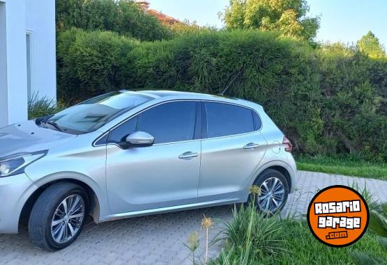 Autos - Peugeot 208 Feline 1.6 2017 Nafta 125000Km - En Venta