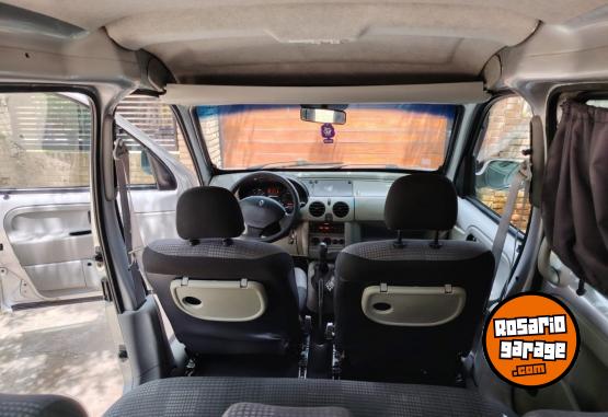 Utilitarios - Renault kangoo sportway 2012 Diesel 175000Km - En Venta
