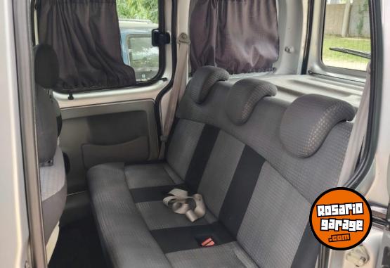 Utilitarios - Renault kangoo sportway 2012 Diesel 175000Km - En Venta