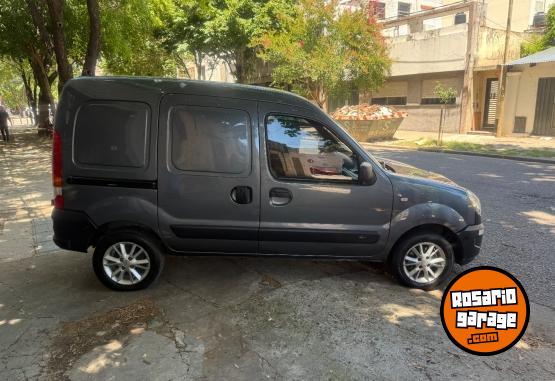 Utilitarios - Renault Kangoo 1.6 2017 GNC 11111Km - En Venta