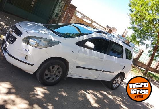 Autos - Chevrolet Spin 2012 GNC 130000Km - En Venta