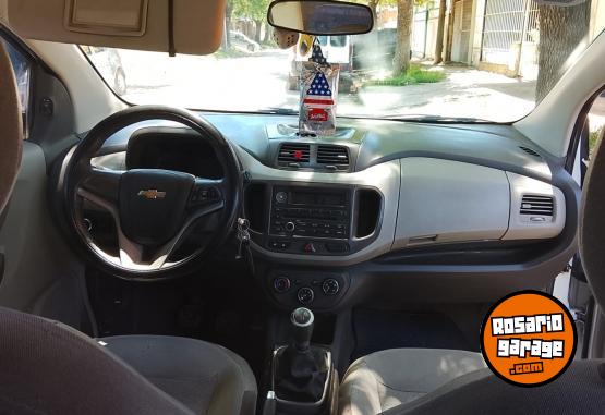 Autos - Chevrolet Spin 2012 GNC 130000Km - En Venta