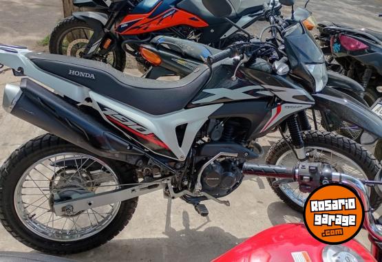 Motos - Honda XR 2022 Nafta 20000Km - En Venta