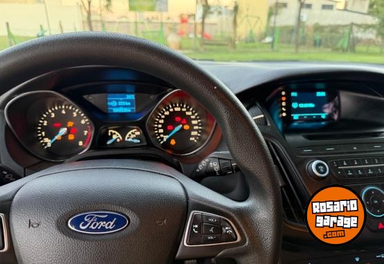 Autos - Ford Focus 1.6 2016 Nafta 104000Km - En Venta