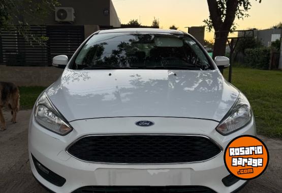 Autos - Ford Focus 1.6 2016 Nafta 104000Km - En Venta