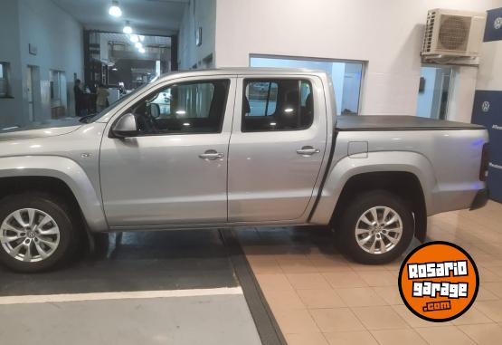 Camionetas - Volkswagen AMAROK COMFORTLINE 4X4 AT 2023 Diesel 50000Km - En Venta