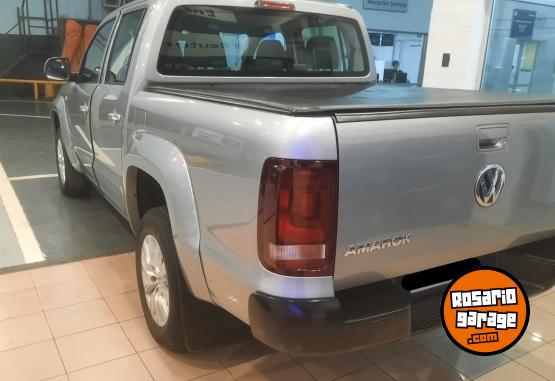 Camionetas - Volkswagen AMAROK COMFORTLINE 4X4 AT 2023 Diesel 50000Km - En Venta