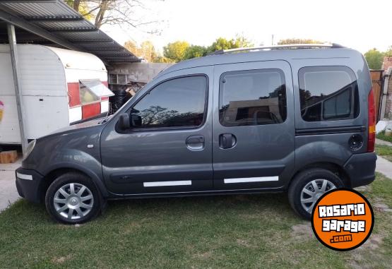 Utilitarios - Renault Kangoo 2013 Diesel 210000Km - En Venta