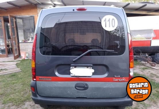 Utilitarios - Renault Kangoo 2013 Diesel 210000Km - En Venta