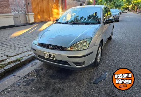 Autos - Ford Focus 1.6 Ambiente 5 puer 2010 Nafta 105000Km - En Venta