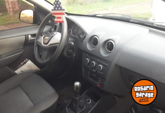 Autos - Chevrolet Celta lt 2013 Nafta 120000Km - En Venta