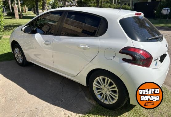 Autos - Peugeot 208 Allure 2018 Nafta 39877Km - En Venta