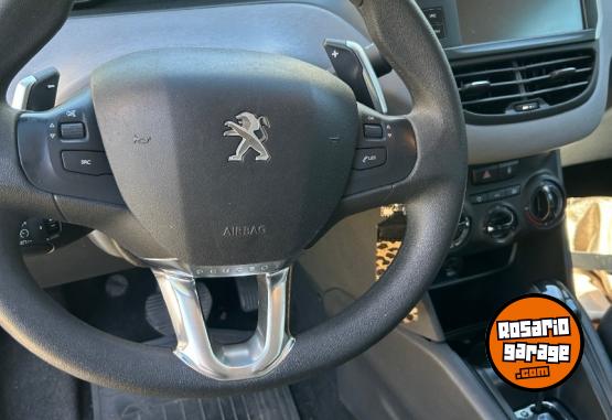 Autos - Peugeot 208 Allure 2018 Nafta 39877Km - En Venta