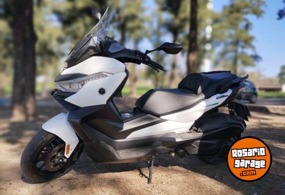 Motos - Voge Maxi Scooter SR4 Max 2023 Nafta 13000Km - En Venta