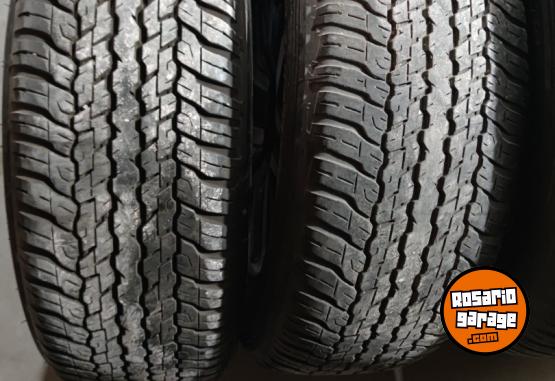 Accesorios para Autos - LÍQUIDO HOY Ruedas 18 Toyota Hilux Muy buenas $1.500.000 las 4. NO BAJO PRECIO - En Venta