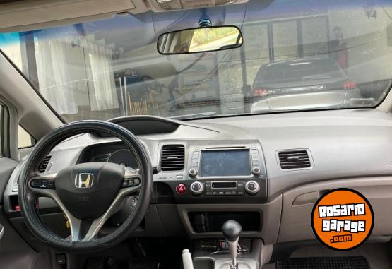 Autos - Honda Civic 2011 Nafta 208000Km - En Venta