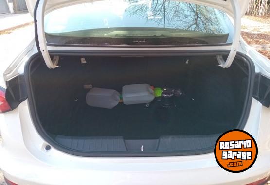 Autos - Fiat Cronos Drive 2020 Nafta 96000Km - En Venta