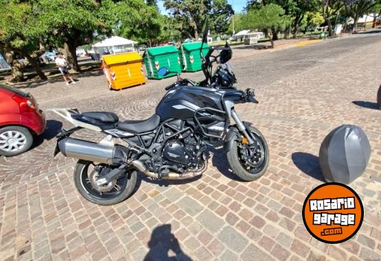 Motos - Benelli Trk 702 2025 Nafta 2435Km - En Venta