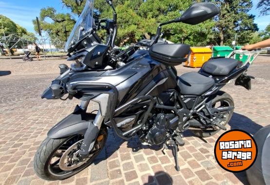 Motos - Benelli Trk 702 2025 Nafta 2435Km - En Venta