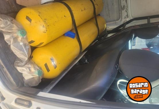 Utilitarios - Peugeot Patner 2013 GNC 350000Km - En Venta