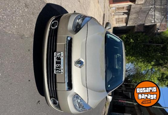Autos - Renault Fluence confort plus 2013 Nafta 107000Km - En Venta