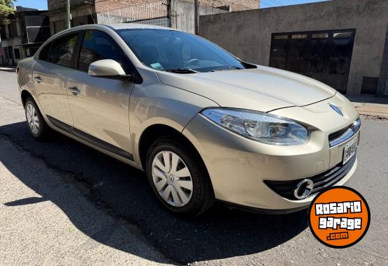 Autos - Renault Fluence confort plus 2013 Nafta 107000Km - En Venta