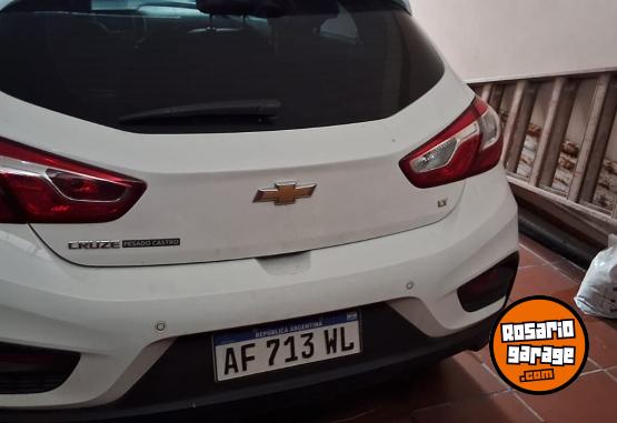 Autos - Chevrolet CRUZE LT 1.4T 5P 2022 Nafta 40000Km - En Venta