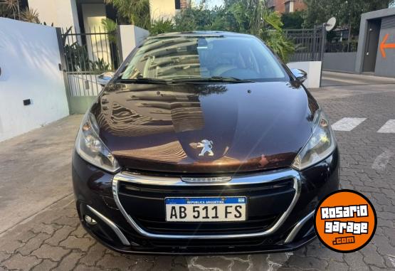 Autos - Peugeot Feline 2017 Nafta 140000Km - En Venta