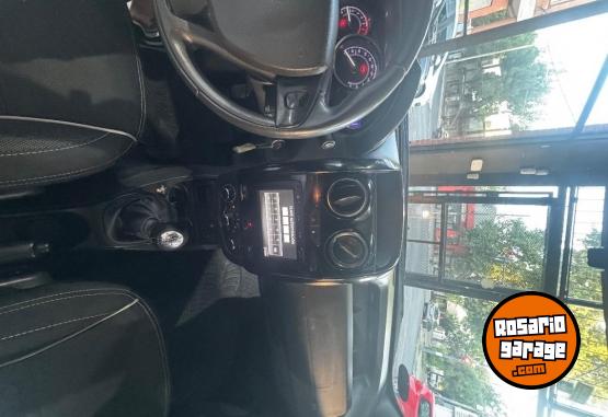 Camionetas - Renault Oroch 2018 GNC 136000Km - En Venta