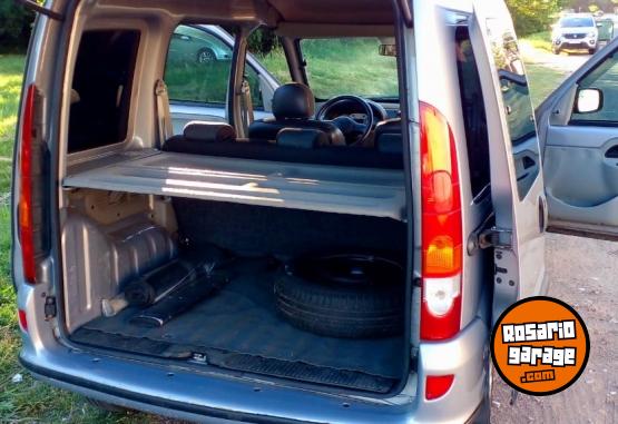 Utilitarios - Renault Kangoo Authentique 2009 GNC 150000Km - En Venta