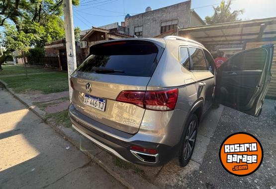 Autos - Volkswagen Taos Highline 2022 Nafta 49629Km - En Venta
