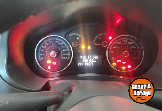 Autos - Fiat Palio Essence 1.6 16V 2015 Nafta 139160Km - En Venta