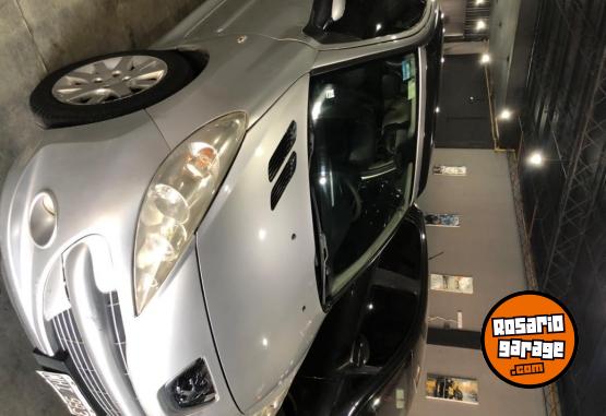 Autos - Peugeot 207 COMPACT 2013 Nafta 200000Km - En Venta